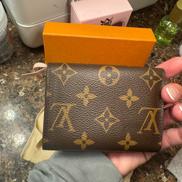 Louis Vuitton Rosalie Coin Wallet SOLD - Picture 2 of 7